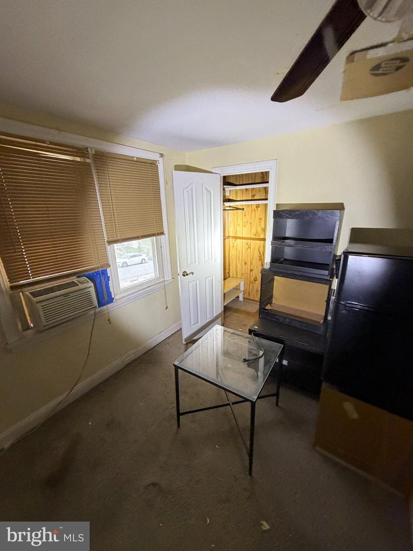 244 Cambridge Property Photo 4