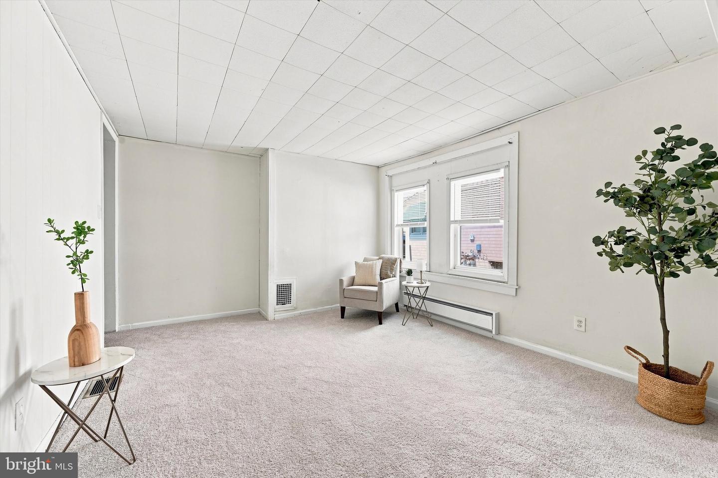 35 Marshall Ave Property Photo 16