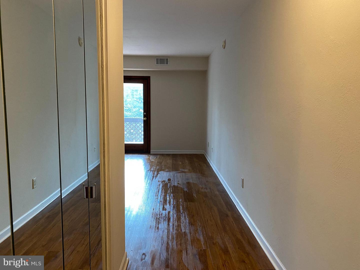 20 Dougherty Blvd #m5 Property Photo 6