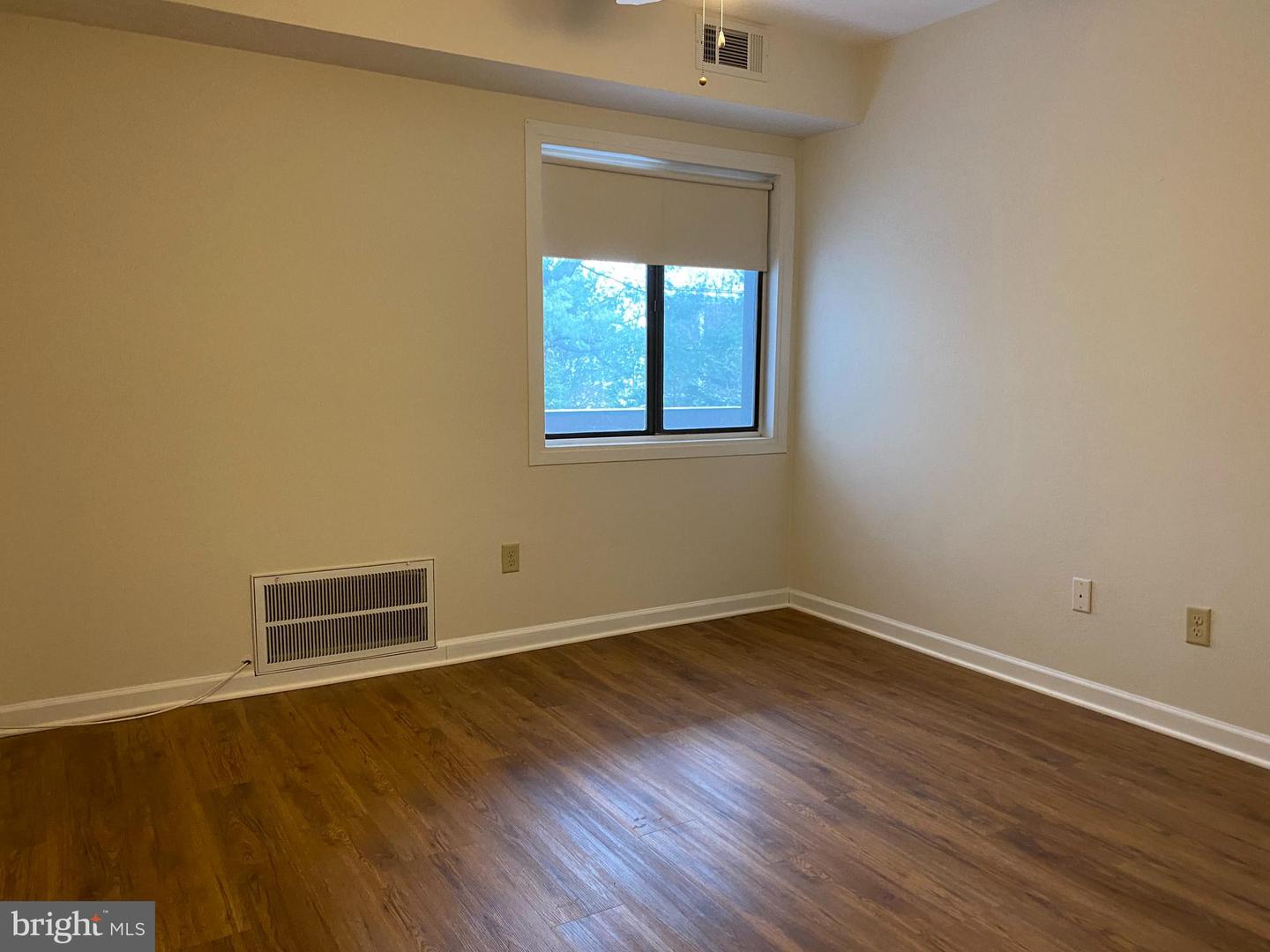20 Dougherty Blvd #m5 Property Photo 19