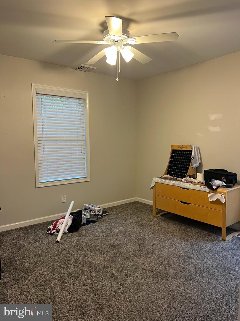 39 Van Leer Ave Property Photo 10