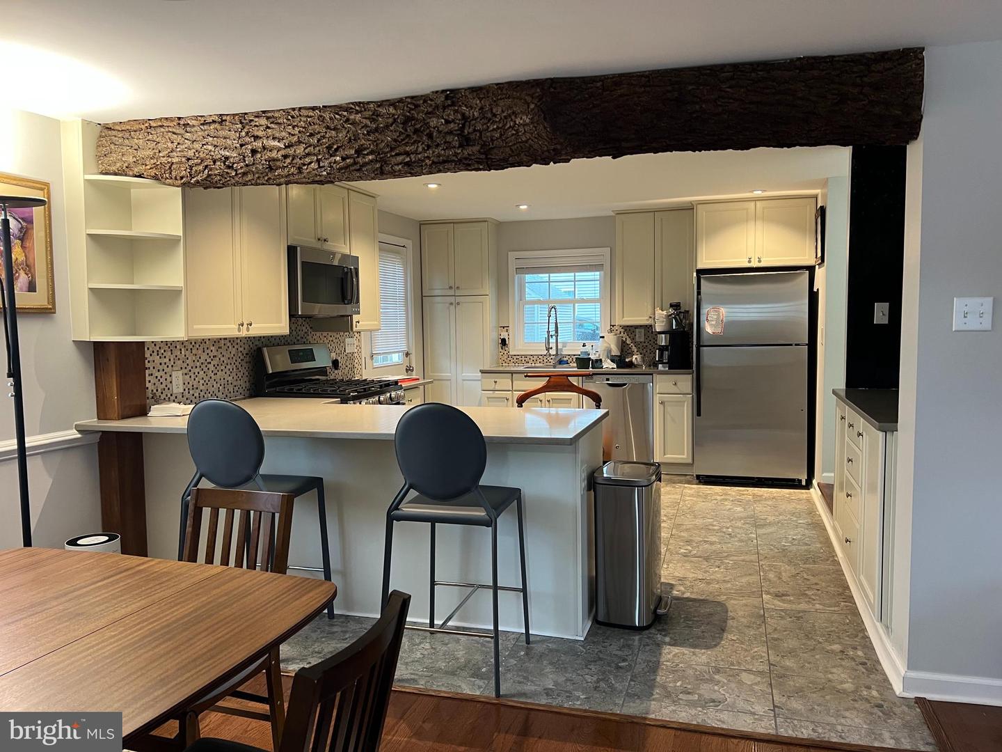 39 Van Leer Ave Property Photo 16