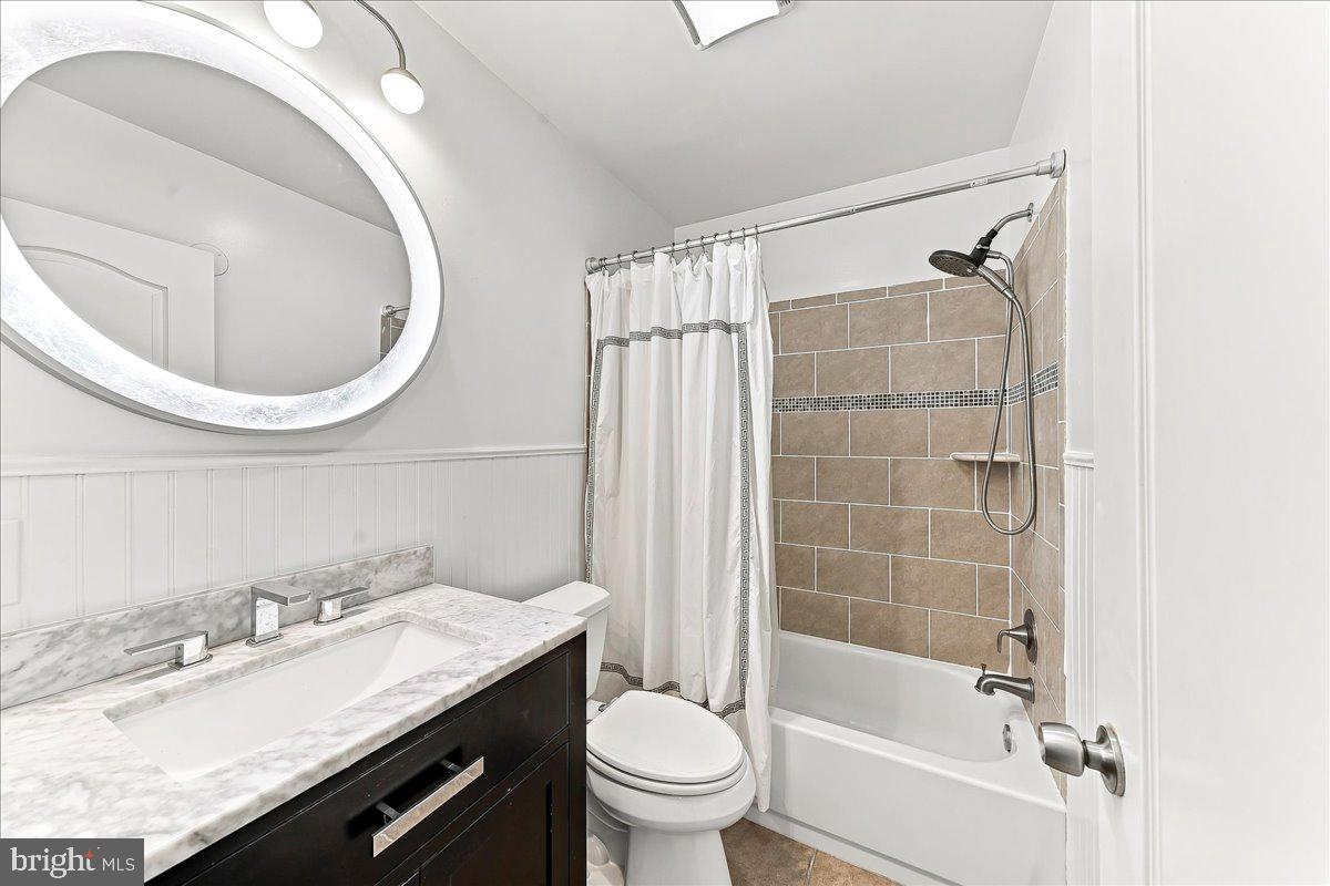 310 Columbia Pl Property Photo 25
