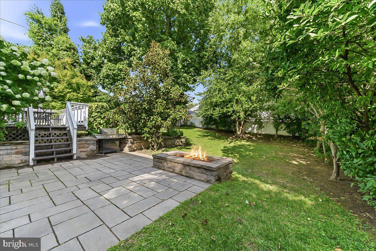 310 Columbia Pl Property Photo 40