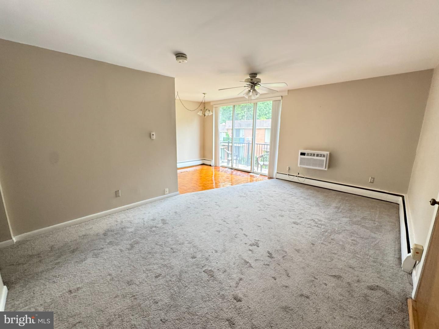 100 E Glenolden Ave #c-4 Property Photo 2