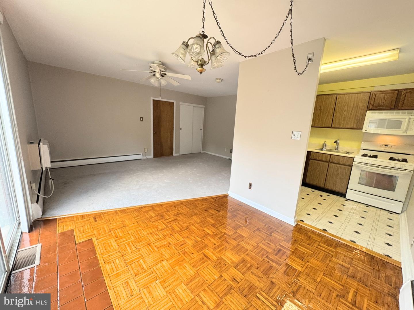 100 E Glenolden Ave #c-4 Property Photo 4