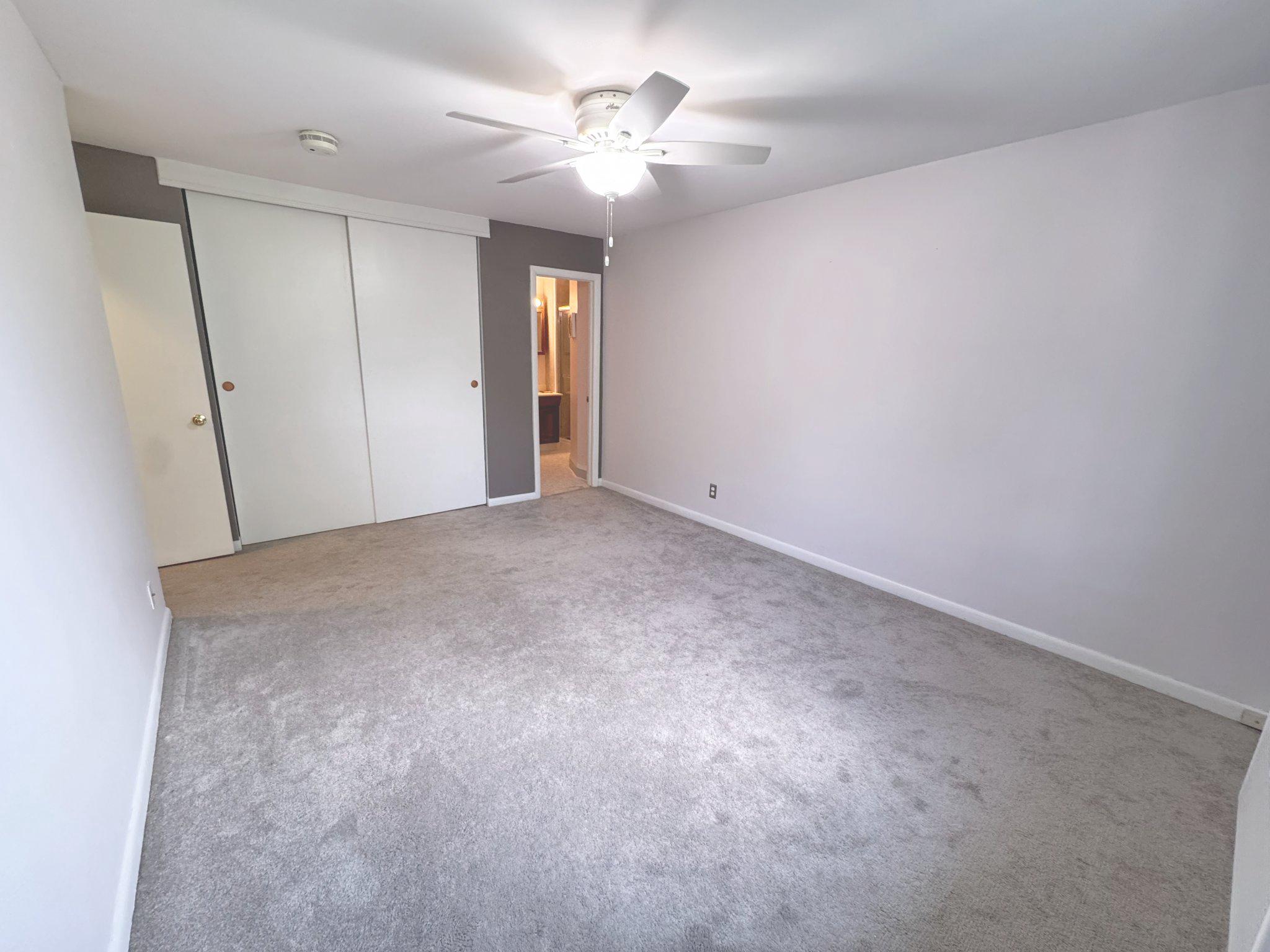 100 E Glenolden Ave #c-4 Property Photo 9