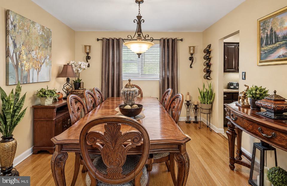 24 Winding Property Photo 4