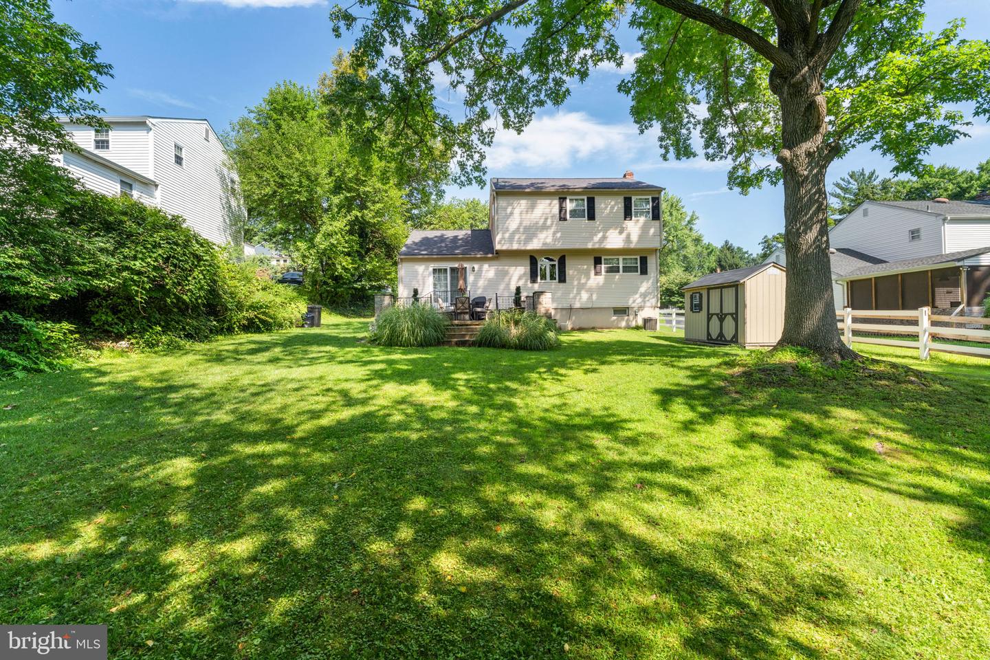 24 Winding Property Photo 18