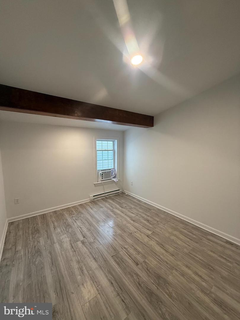 24 Marshall Ave #3 Property Photo 14