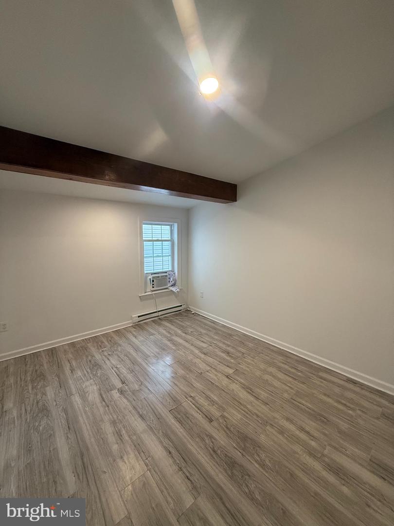 24 Marshall Ave #3 Property Photo 15
