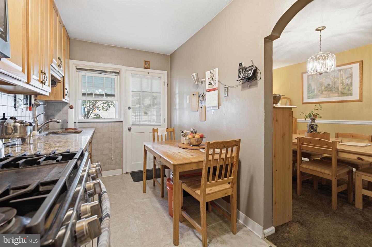 258 Hampden Rd Property Photo 5