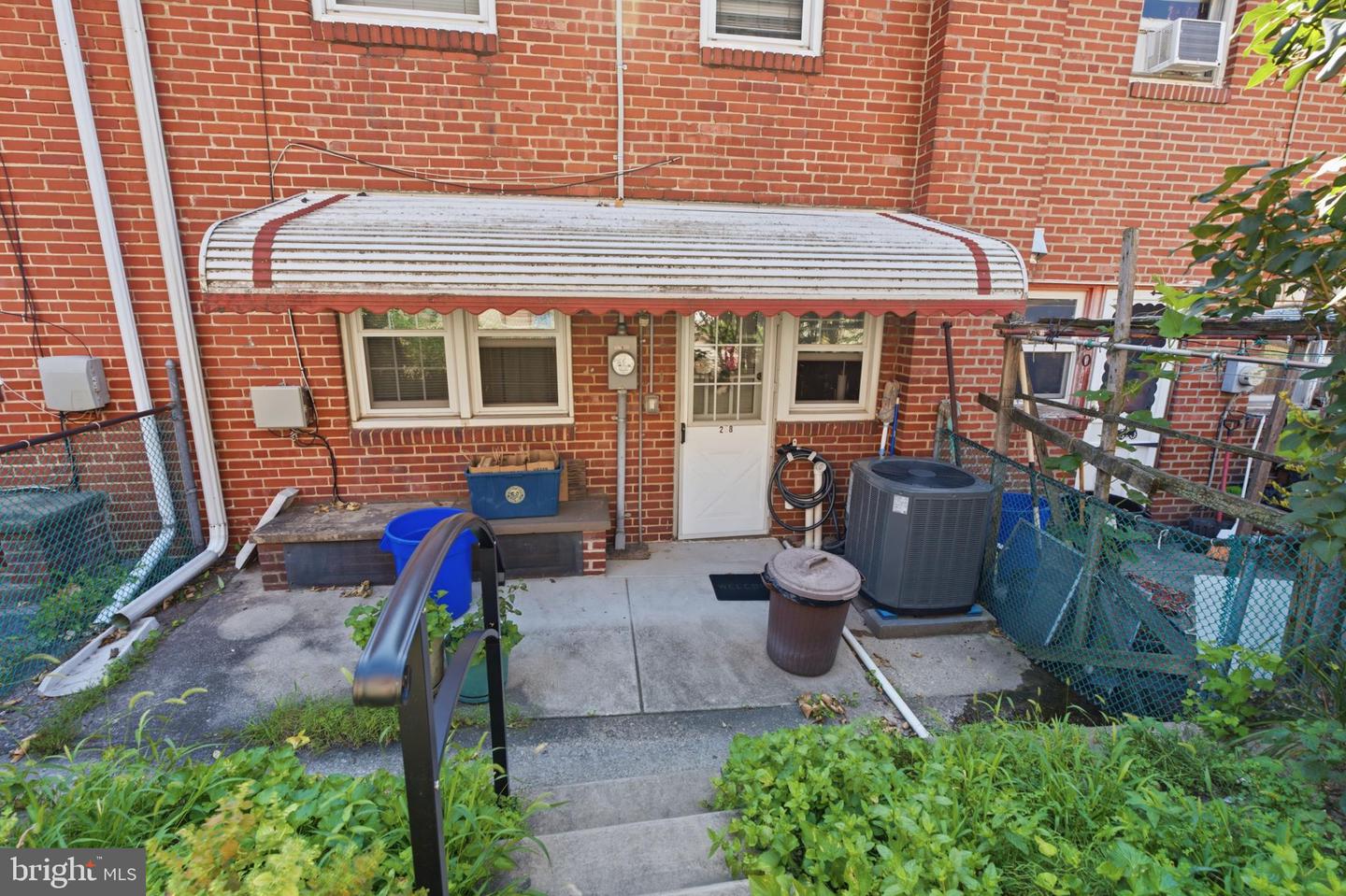 258 Hampden Rd Property Photo 18