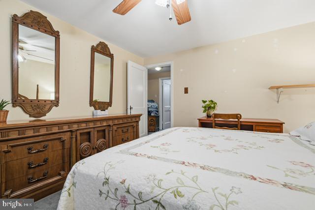 400 Westbridge Rd Property Photo 17