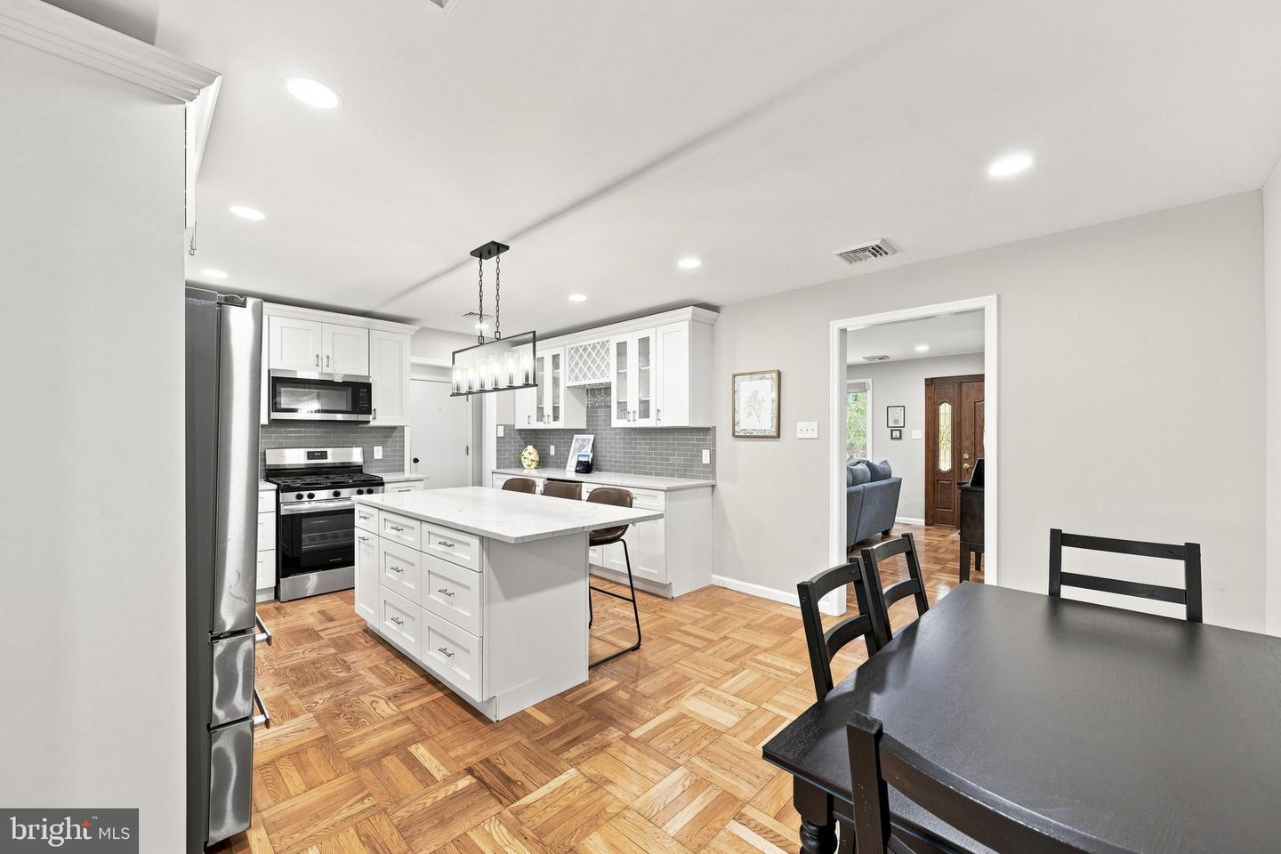 44 S Brookside Rd Property Photo 11