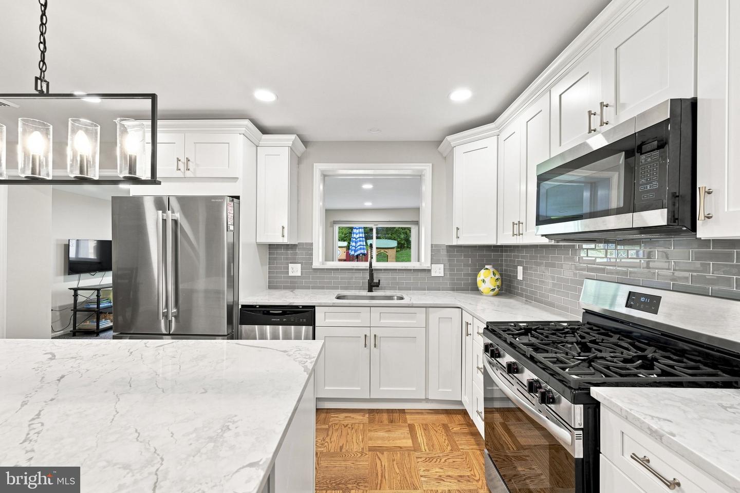44 S Brookside Rd Property Photo 14