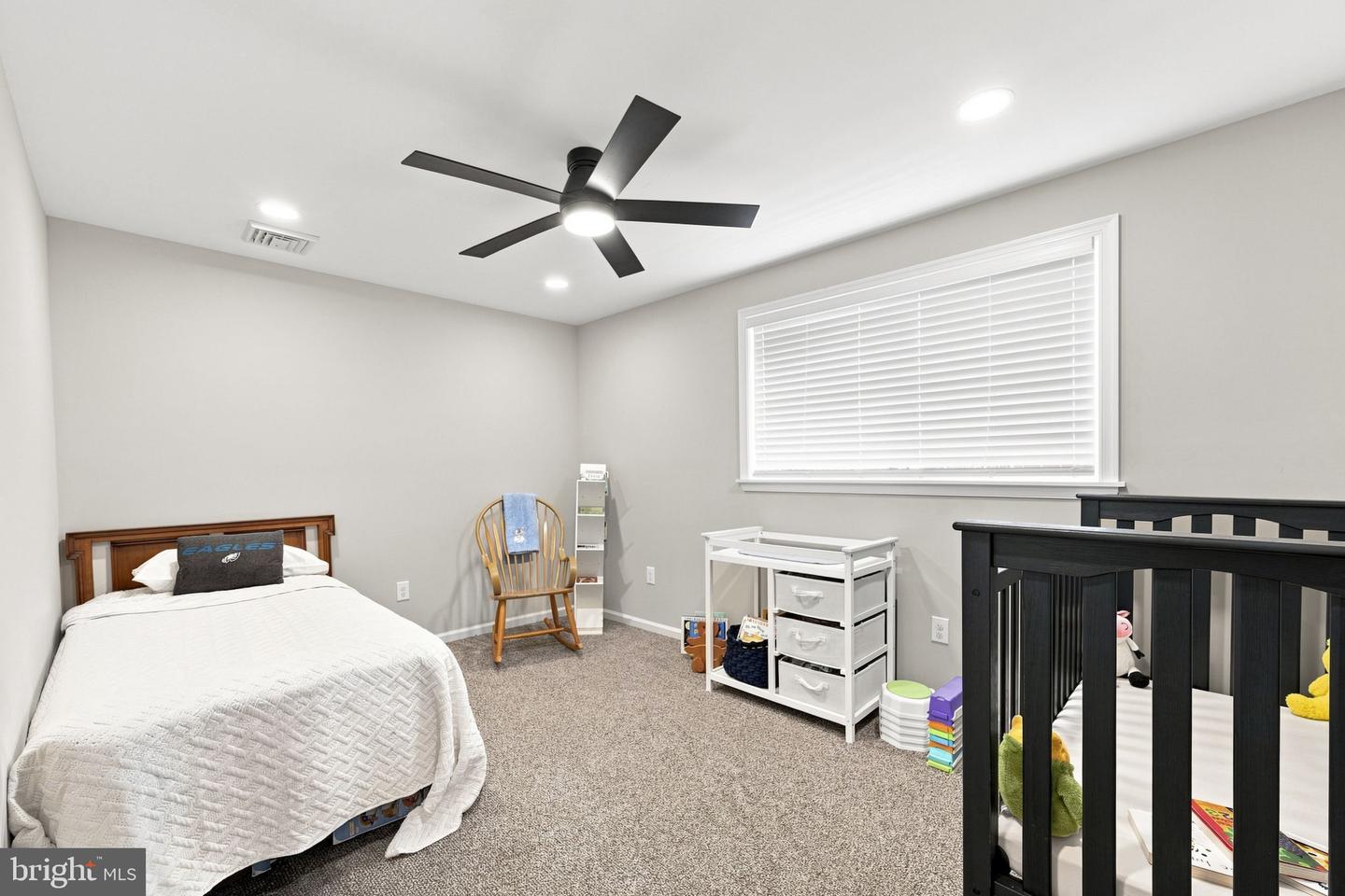 44 S Brookside Rd Property Photo 31