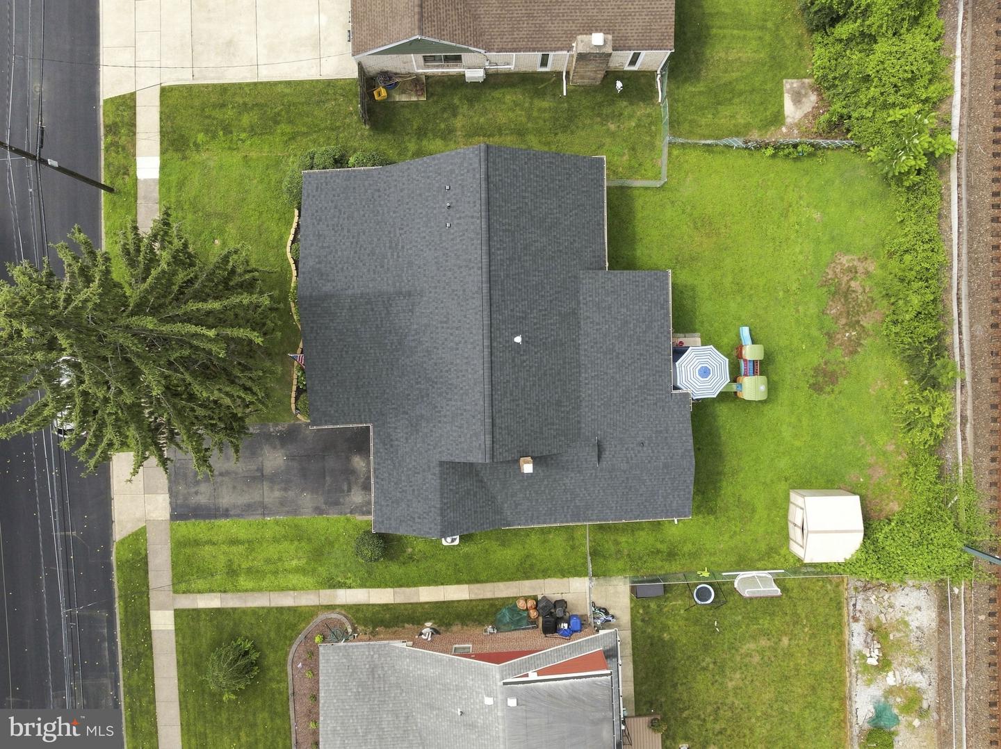 44 S Brookside Rd Property Photo 41