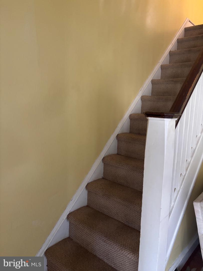 252 Coverly Rd Property Photo 2
