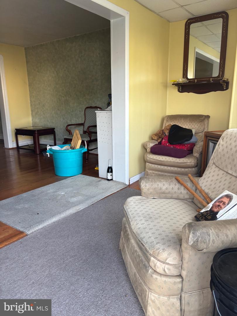 252 Coverly Rd Property Photo 5