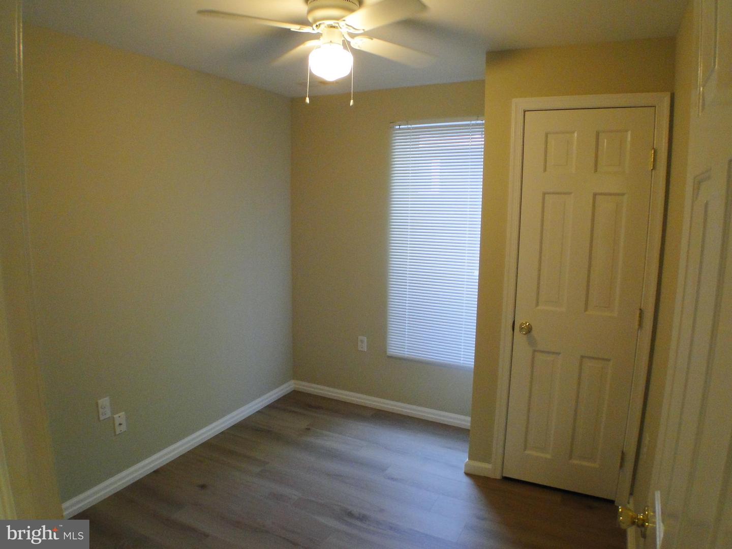 115 Morton Ave #1st Floor - Unit B Property Photo 8