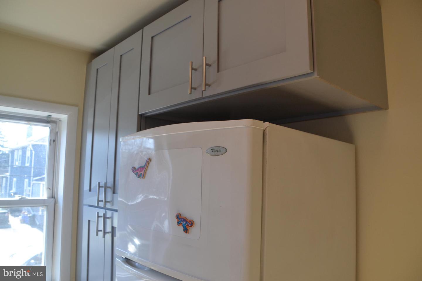246 Ardmore Ave Property Photo 8