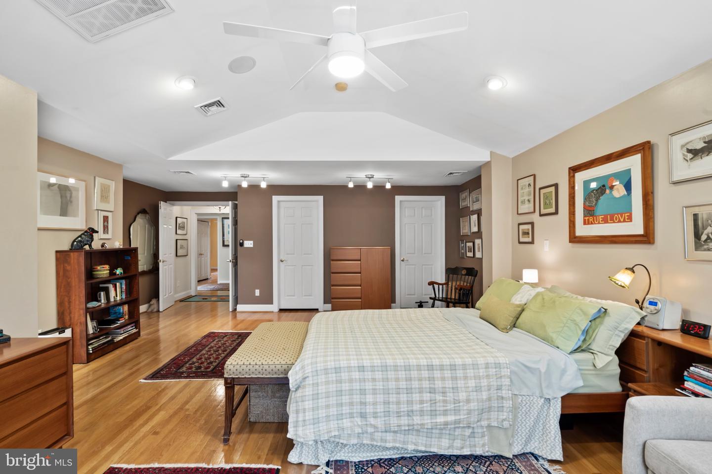 300 Timber Jump Ln Property Photo 20