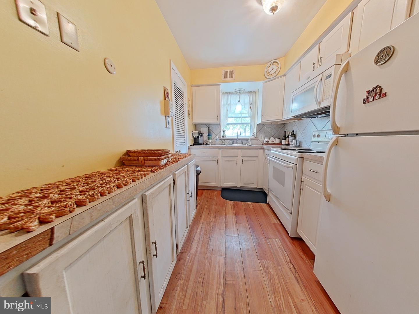 802 South Ave #c2 Property Photo 6