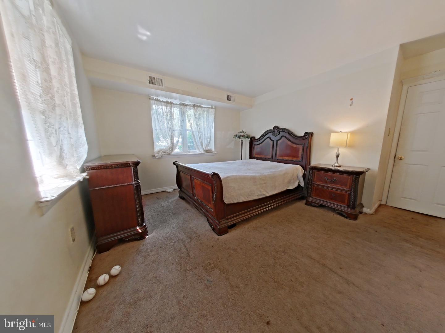 802 South Ave #c2 Property Photo 9