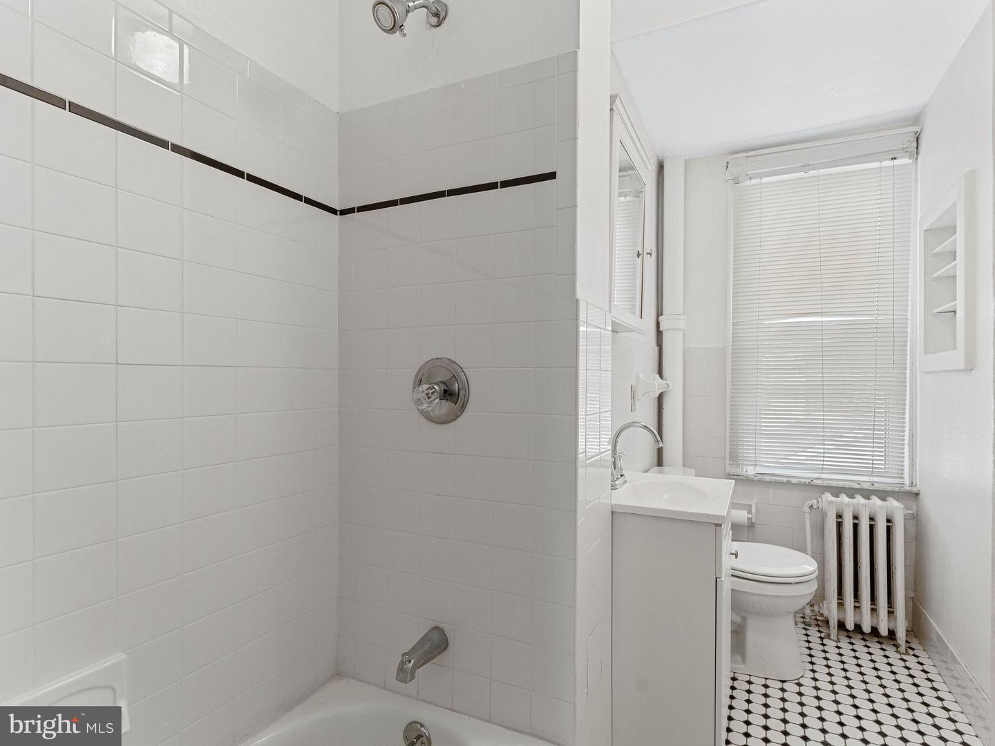 435 Bonsall Ave Property Photo 18