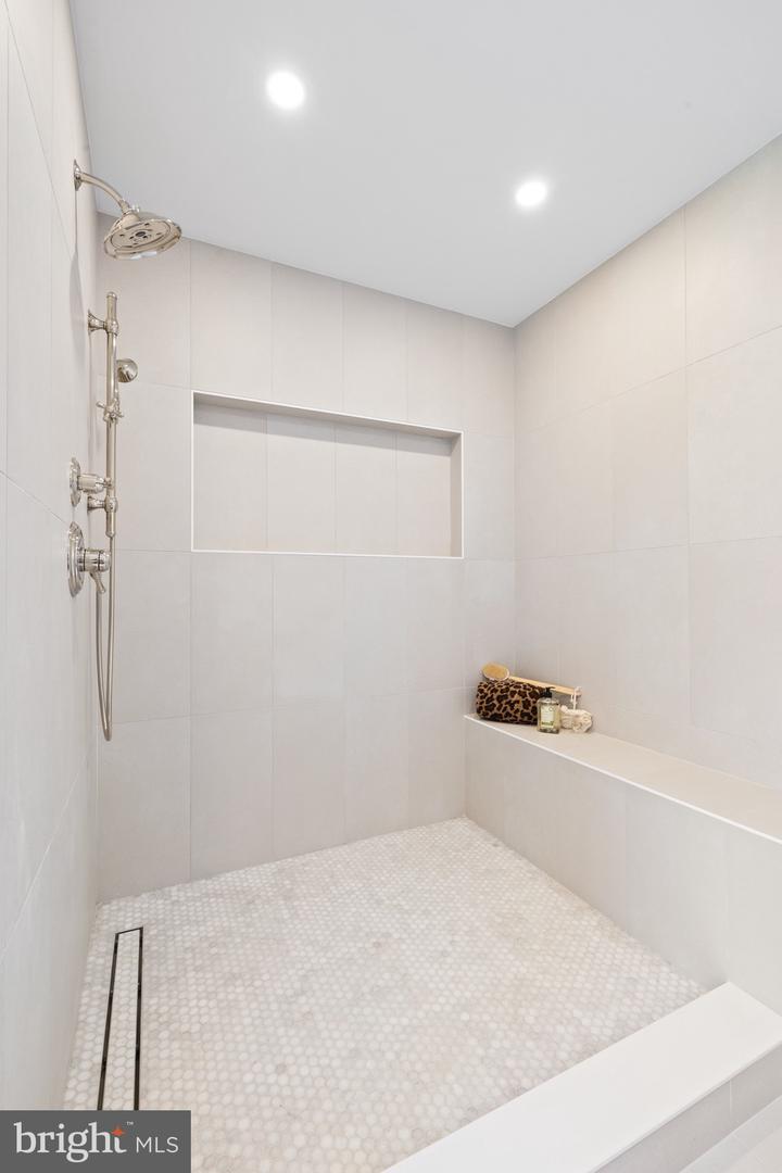145 Sycamore Property Photo 32