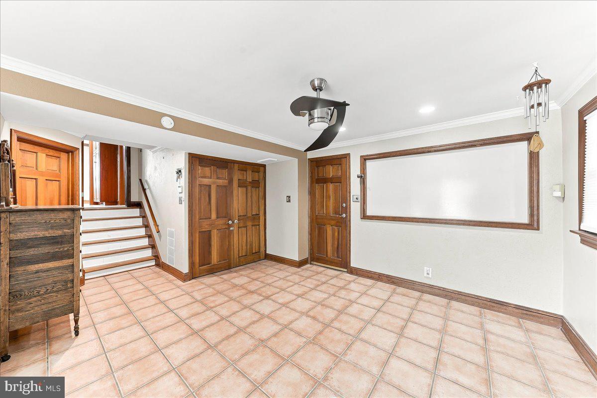 100 Governors Dr Property Photo 28