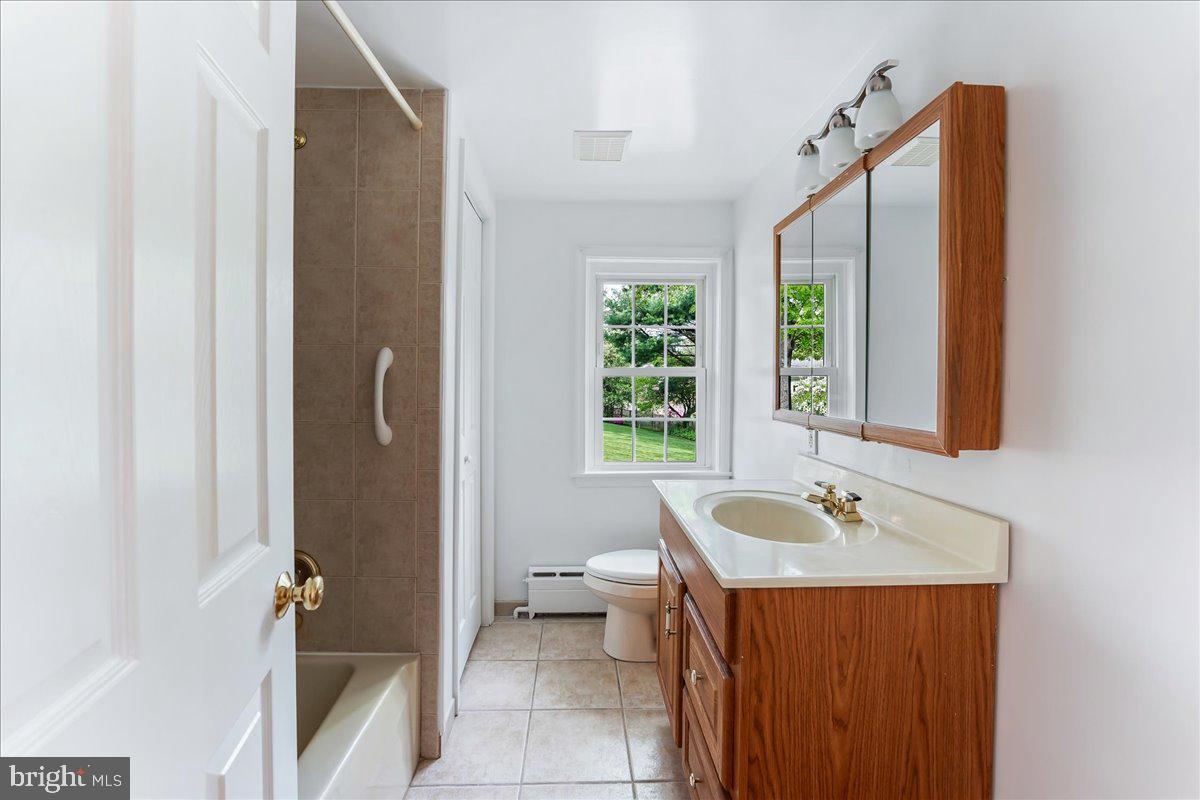 310 Cedar Ln Property Photo 18