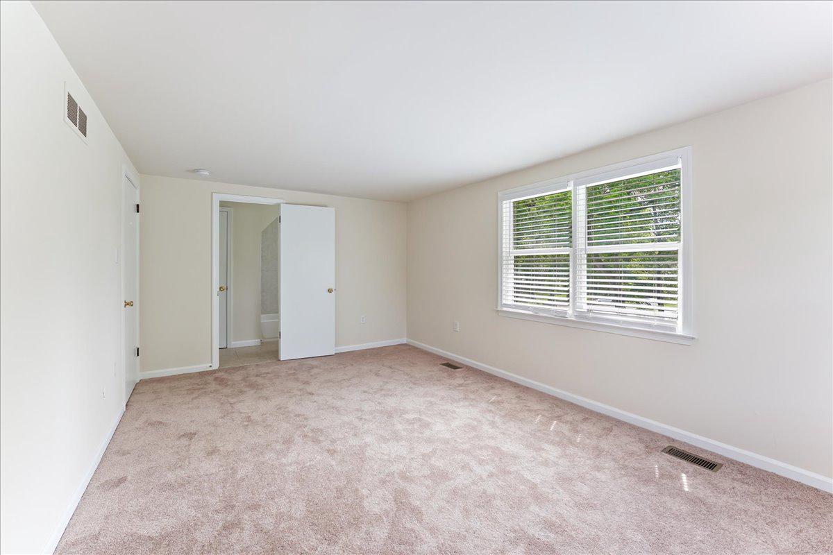 310 Cedar Ln Property Photo 43
