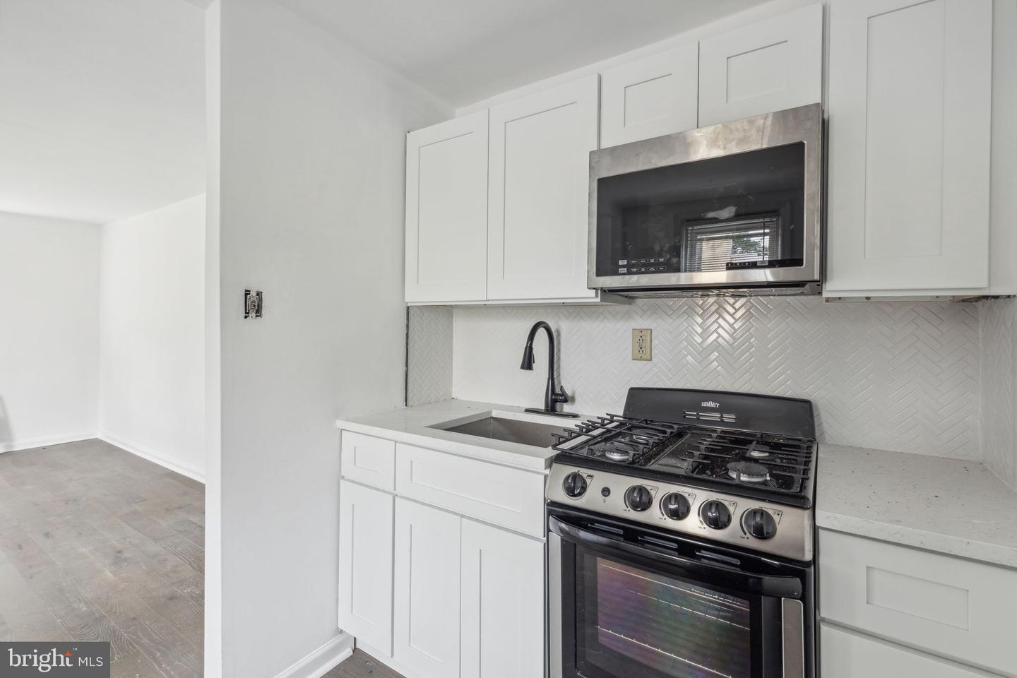 2307 Haverford Rd #c Property Photo 5