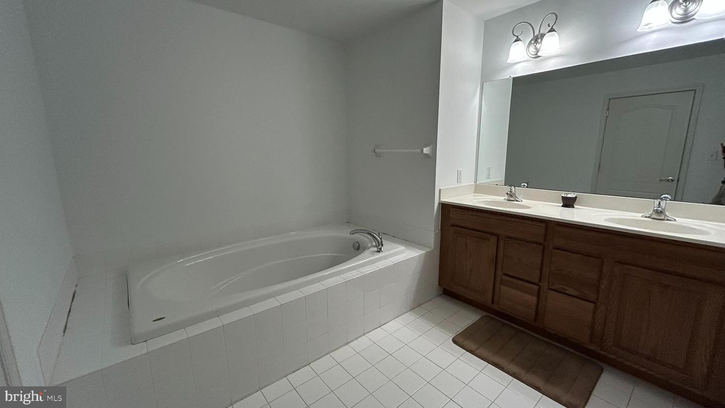 19 Wharton Dr Property Photo 23