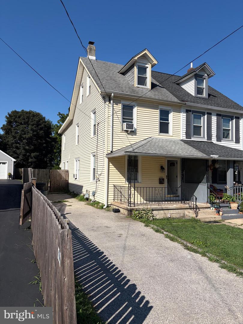 224 Highland Ave Property Photo 1