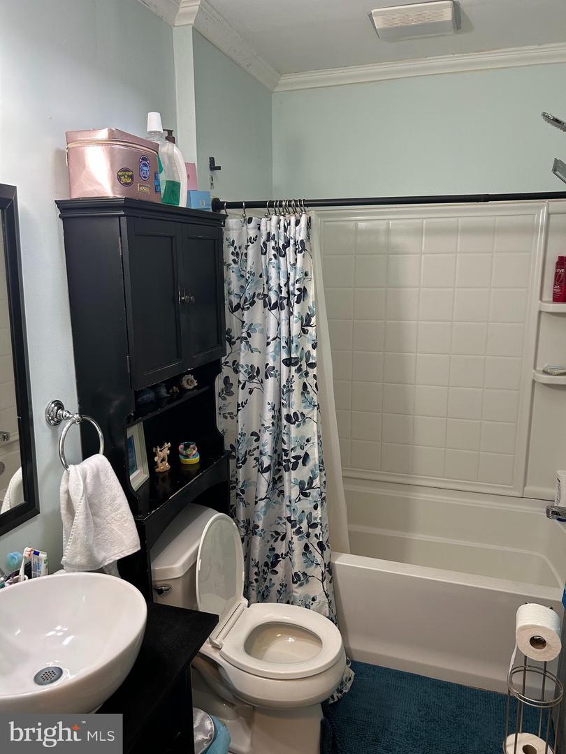 224 Highland Ave Property Photo 17