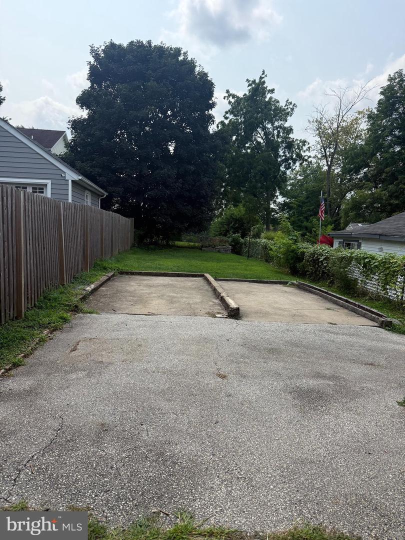 224 Highland Ave Property Photo 28