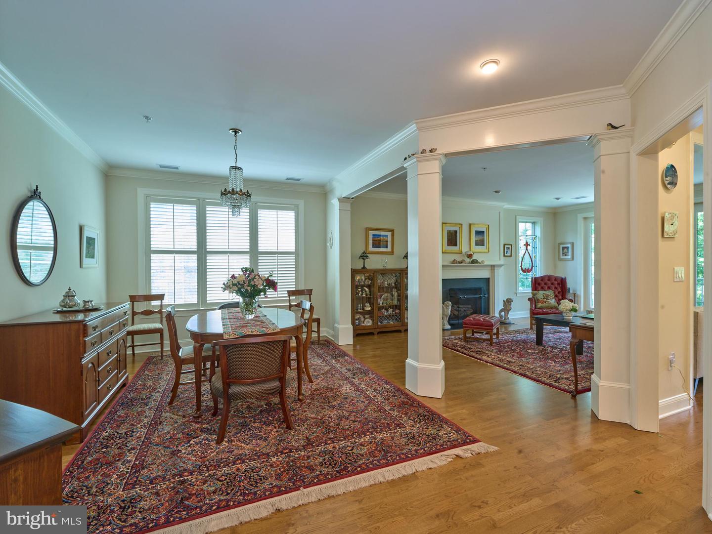 4203 Parkview Drive Property Photo 4