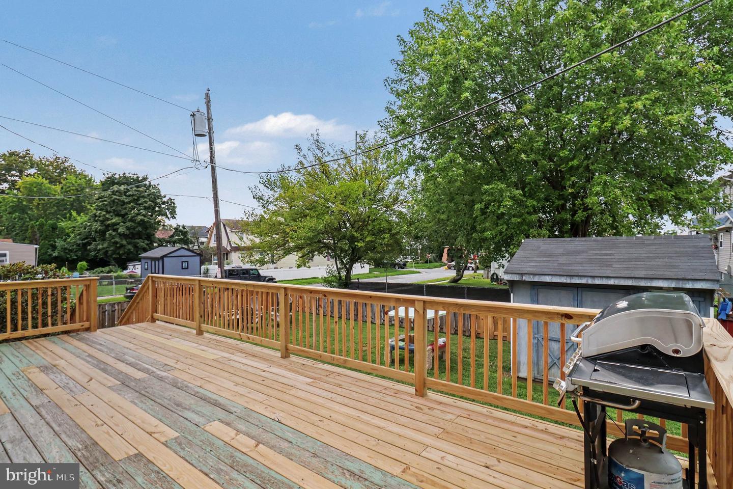 107 Urban Ave Property Photo 23