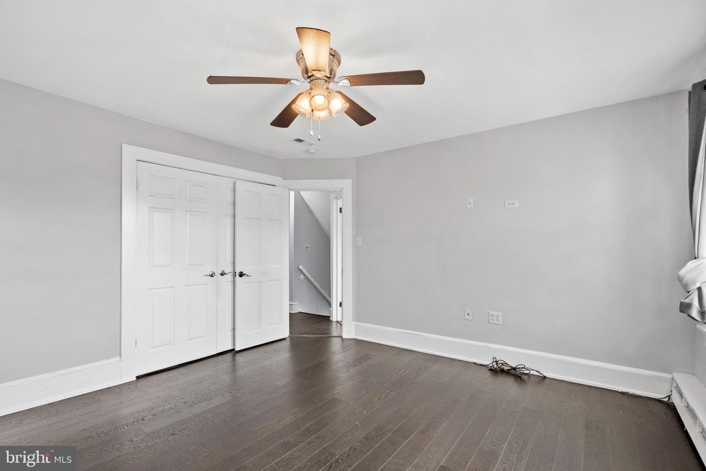 300 E Township Line Rd Property Photo 19
