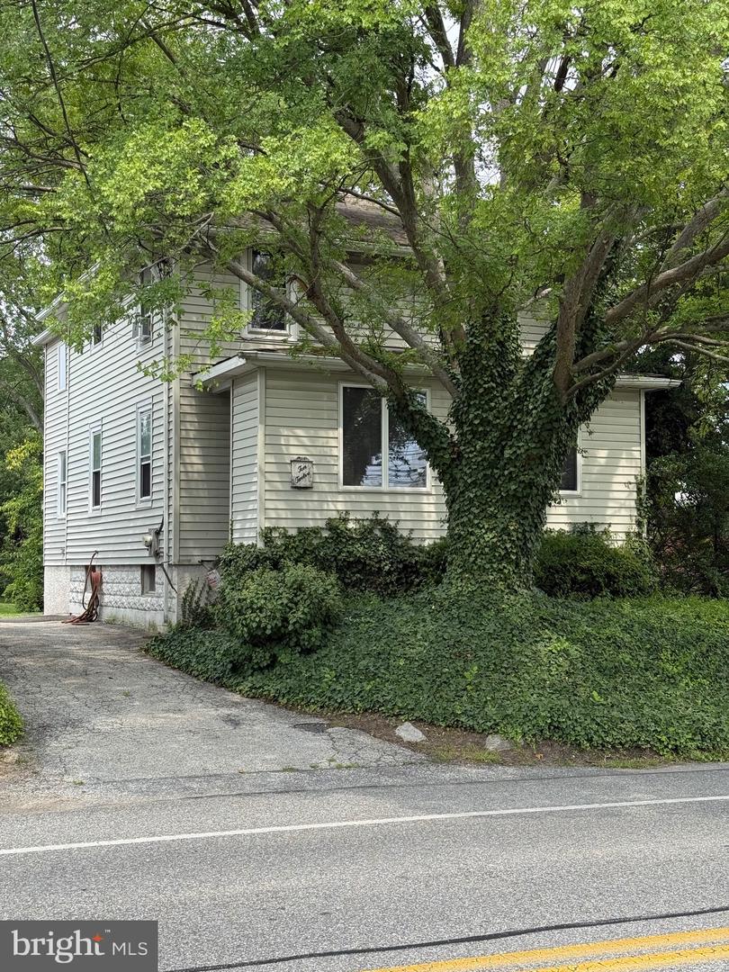 1012 MEETINGHOUSE RD