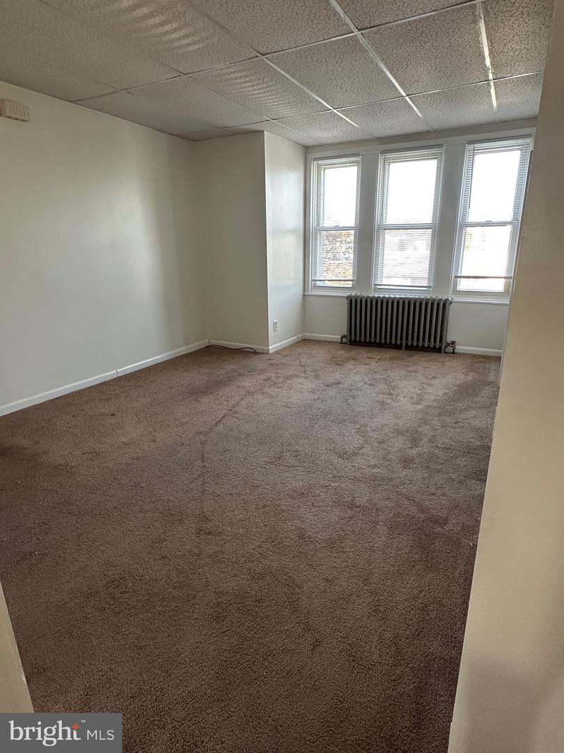 206 Saude Ave Property Photo 12
