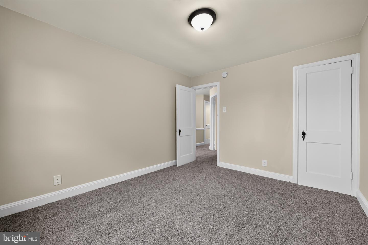 236 Wynnewood Ave Property Photo 21