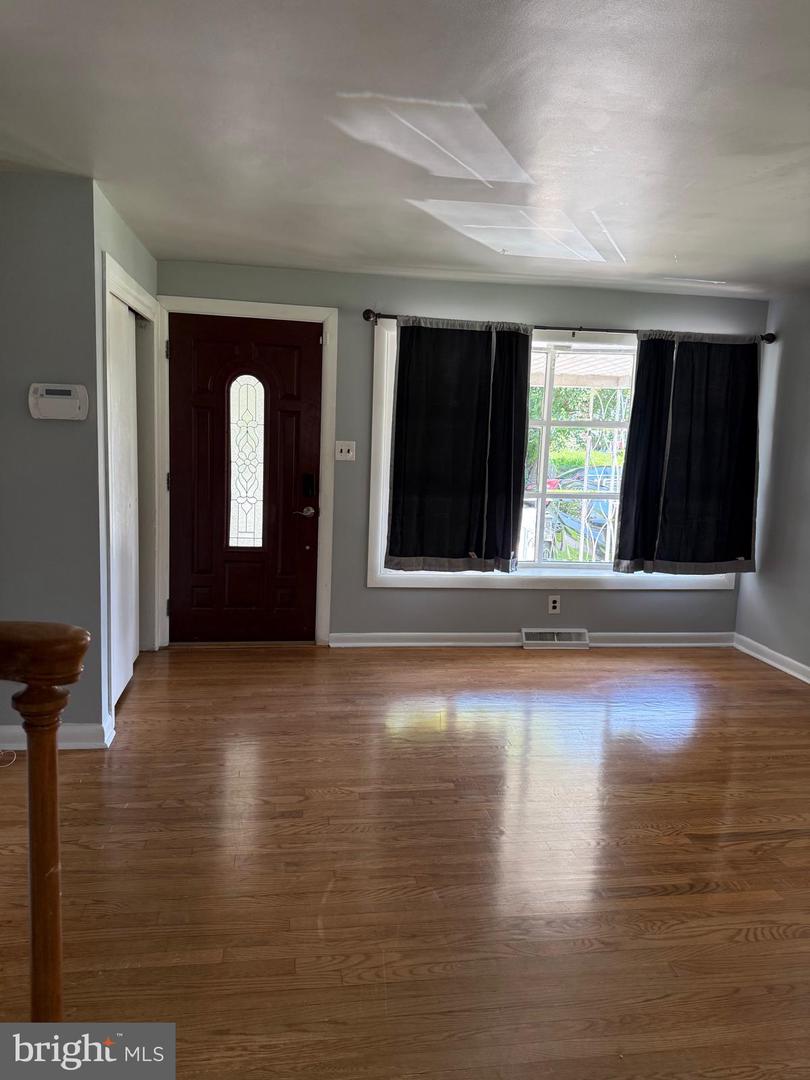 1224 Eddystone Ave Property Photo 14