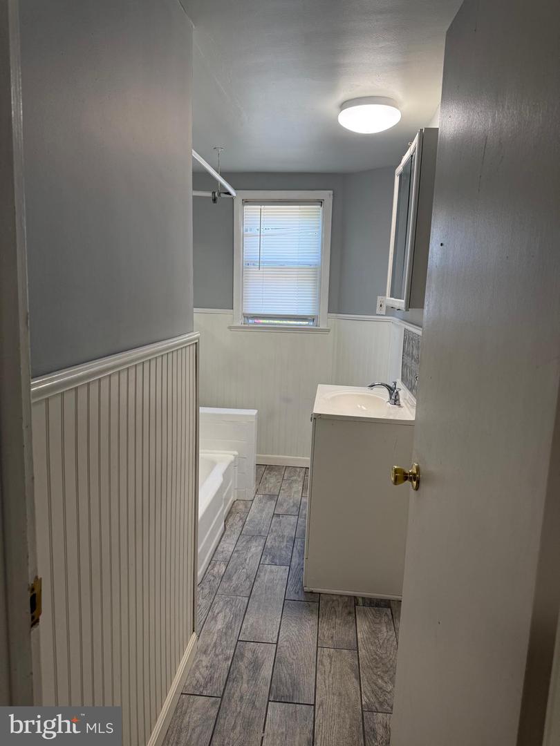 1224 Eddystone Ave Property Photo 15