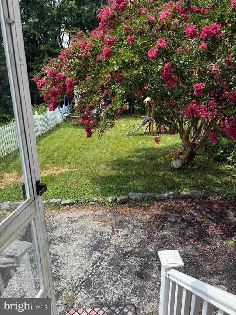 1224 Eddystone Ave Property Photo 31