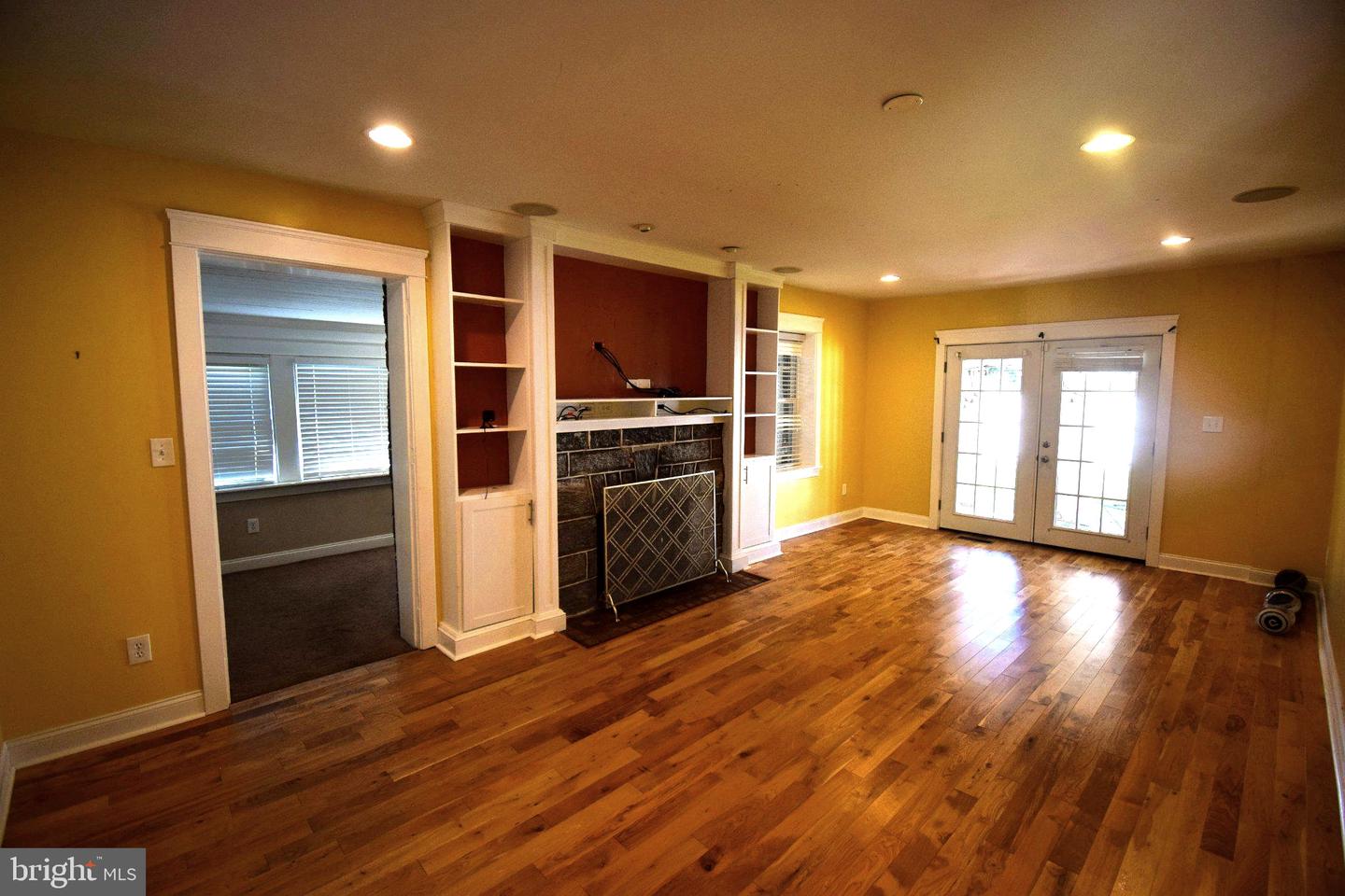 3415 Highland Ave Property Photo 4