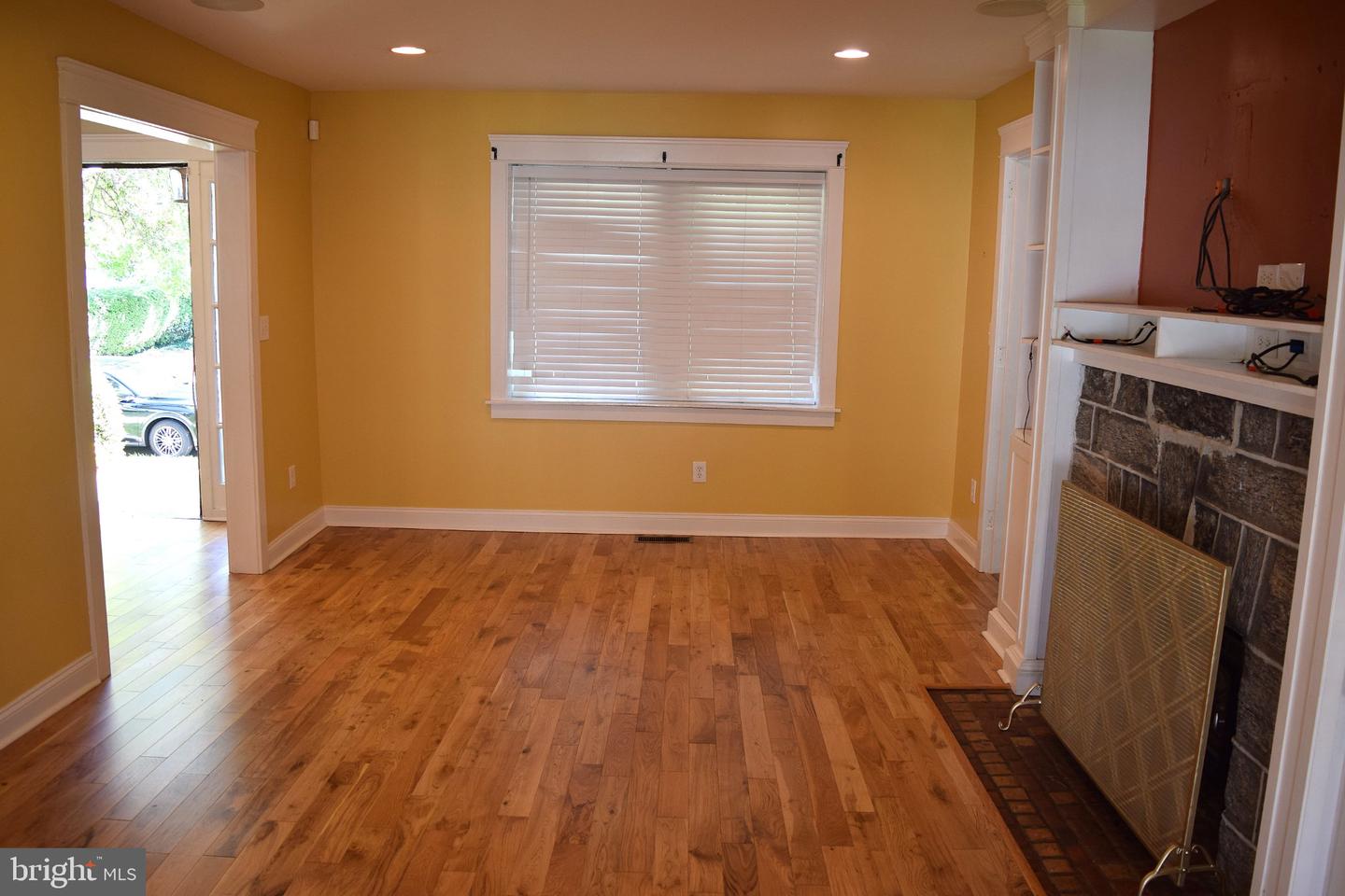 3415 Highland Ave Property Photo 11